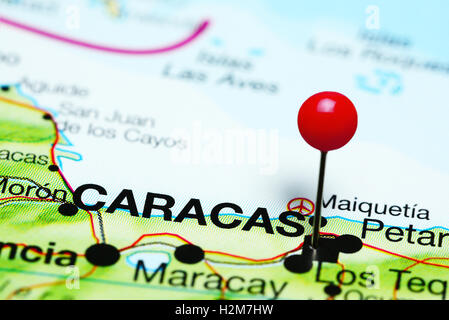 Caracas, fixiert auf einer Karte von Venezuela Stockfoto