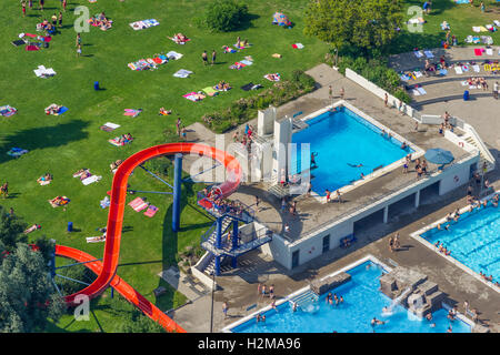 Luftbild, rote Folie, Wasserrutsche, Pool, Herdecke, Ruhr, Nordrhein-Westfalen, Deutschland, Europa, Luftaufnahme von Herdecke, Stockfoto