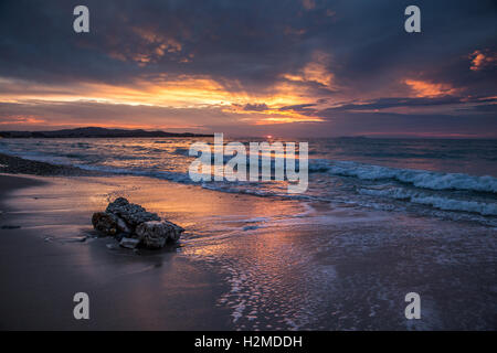 Sonnenuntergang in Acharavi, Corfu. Stockfoto