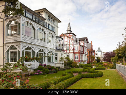 Typische Ostsee-Bäderarchitektur in Binz, Rügen Stockfoto