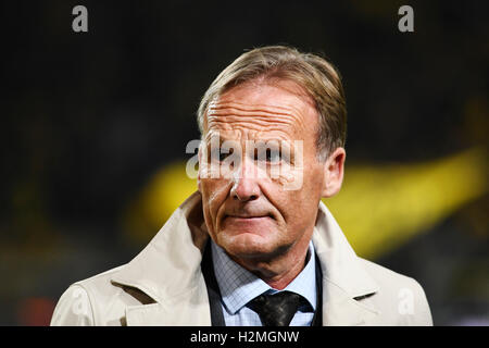 Signal-Iduna-Arena Dortmund Deutschland, 27.9.2016, UEFA Champions League Saison 2016/17, Gruppenphase, Spieltag 2 - Borussia Dortmund (BVB) vs. Real Madrid---Hans-Joachim Watzke, CEO BVB Stockfoto