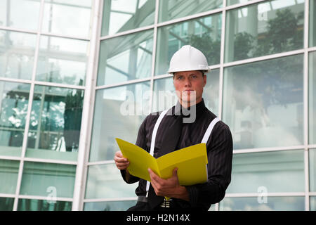 Vorarbeiter bei der Arbeit Stockfoto