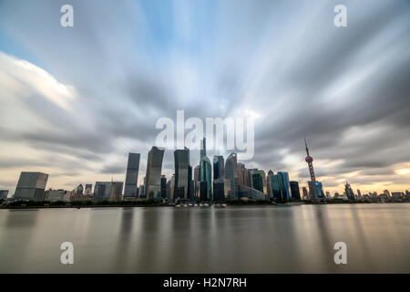 Luftaufnahme des Finanzviertel Lujiazui in Shanghai Stockfoto