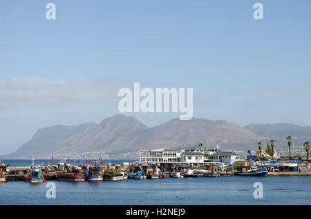 Fish Hoek Hafen Western Cape Südafrika - Angelboote/Fischerboote in der Fischerei Hafen von Fish Hoek auf der Kap-Halbinsel in Südafrika Stockfoto