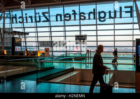 Flughafen Zürich Flughafen Zürich, auch als Flughafen Kloten, der größten internationalen Flughafen der Schweiz bekannt Stockfoto