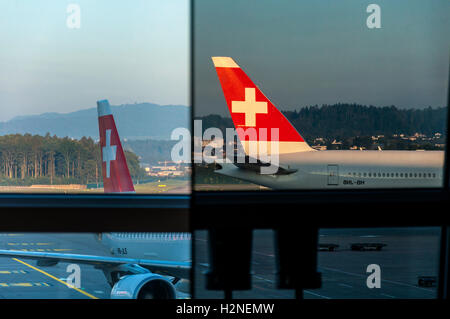 Zürich Flughafen, Flughafen Zürich, auch bekannt als Flughafen Kloten, der größte internationale Flughafen der Schweiz wichtigste Hub o Stockfoto