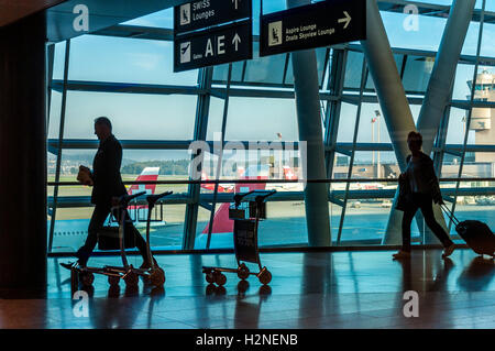 Zürich Flughafen, Flughafen Zürich, auch bekannt als Flughafen Kloten, der größte internationale Flughafen der Schweiz wichtigste Hub o Stockfoto