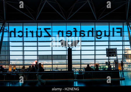 Zürich Flughafen, Flughafen Zürich, auch bekannt als Flughafen Kloten, der größte internationale Flughafen der Schweiz wichtigste Hub o Stockfoto