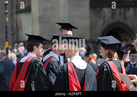 Studenten bei Abschlussfeier, Universität von westlich von England Stockfoto