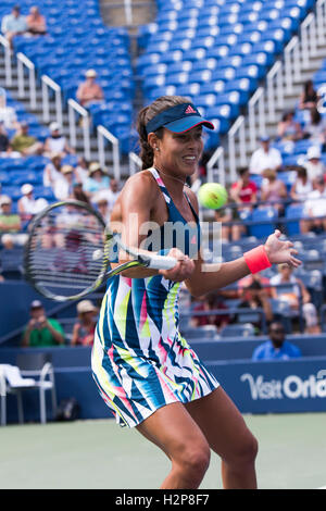 Ana Ivanovic (SRB) im Wettbewerb bei den US Open 2016 Stockfoto