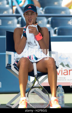 Ana Ivanovic (SRB) im Wettbewerb bei den US Open 2016 Stockfoto