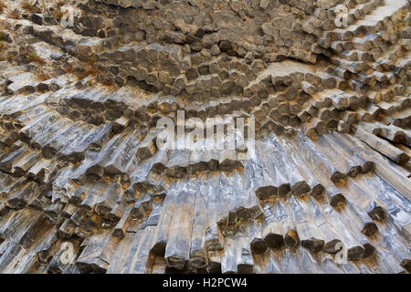 Basaltsäulen, bekannt als Symphonie aus den Steinen in Armenien. Stockfoto