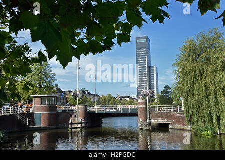 Leeuwarden Niederlande Friesland Fryslan Achmeatower - Willemskade Stockfoto