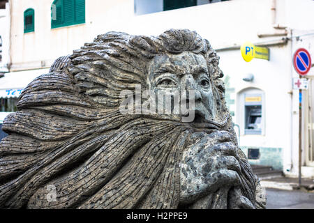 Statue aus vulkanischem Gestein auf die Insel Vulcano, Italien Stockfoto