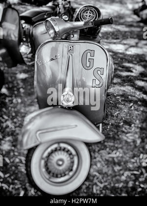 Vespa GS Motorroller, zuerst 1946, Florenz, Italien gefertigt. Stockfoto