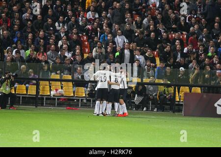 Metz, Frankreich. 1. Oktober 2016. Französische Fußball-Liga 1. FC Metz gegen Monaco. Lemar Thomas erzielt das erste Tor Credit: Action Plus Sport/Alamy Live News Stockfoto