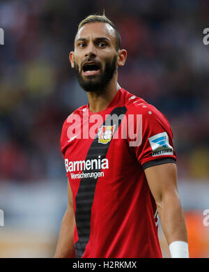 Leverkusen, Deutschland. 1. Oktober 2016. Bundesliga-Spieltag 6, Bayer 04 Leverkusen - Borussia Dortmund: Oemer Toprak (Leverkusen). Bildnachweis: Jürgen Schwarz/Alamy Live-Nachrichten Stockfoto