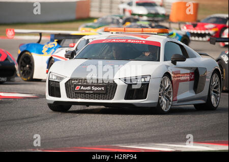 Barcelona, Spanien. 2. Oktober 2016. Der Audi R8 Safety Car, in Aktion während des Festival De La Velocidad de Barcelona auf dem Circuit Catalunya. Bildnachweis: Pablo Guillen/Alamy Live-Nachrichten Stockfoto