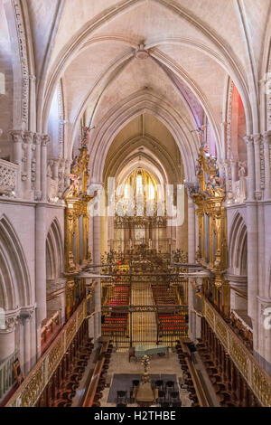 Innenraum der Kathedrale von Cuenca, Grill des Chores, Spanien Stockfoto