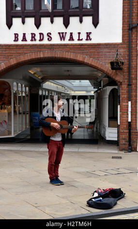 Straßenmusikant in Stratford-upon-Avon Stockfoto