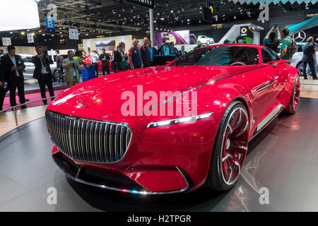 Vision-Mercedes - Maybach 6 Konzept elektrischen Allrad Antrieb-Luxus-Coupé auf der Paris Motor Show 2016 Stockfoto