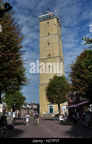 Leuchtturm Brandaris Terschelling Ebbe Flut fließen Meer Strandküste Niederlande Stockfoto