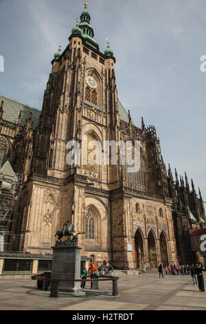 St. Vitus Cathedral in Prag Schlosspark. Stockfoto