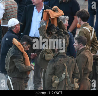 Christopher Nolan wird fortgesetzt, um den film "Dünkirchen" im Hafen von Weymouth.  Mitwirkende: Harry Styles wo: Weymouth, Großbritannien wenn: 28. Juli 2016 Stockfoto