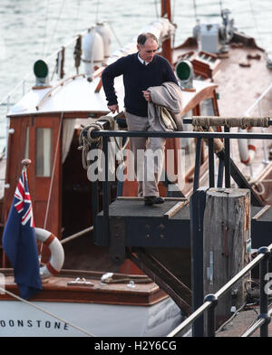 Christopher Nolan wird fortgesetzt, um den film "Dünkirchen" im Hafen von Weymouth.  Mit: Mark Rylance wo: Weymouth, Großbritannien wenn: 28. Juli 2016 Stockfoto