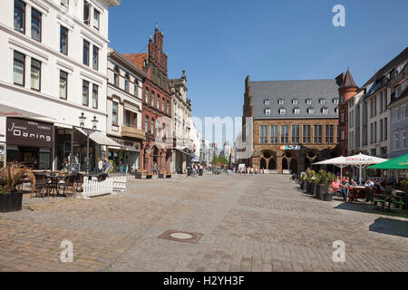Historische Häuser und Rathaus, Marktplatz, Minden, Nordrhein-Westfalen, Deutschland Stockfoto