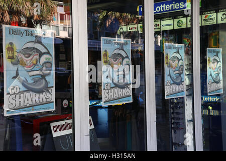 Sydney, Australien. 3. Oktober 2016. Viele Unternehmen und Privathaushalte in Cronulla, südlich von Sydney wurden zur Unterstützung der Cronulla Sharks nationale Rugby-Liga-Team verziert, die Melbourne Sturm im NRL grand Final besiegt. Bildnachweis: Richard Milnes/Alamy Live-Nachrichten Stockfoto