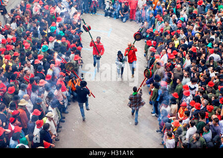 "Maces´(mazas). Plaça de Sant Pere.La Patum (Meisterwerk des mündlichen und immateriellen Kulturerbes der UNESCO). Berga. Barcelona. Katalonien. Stockfoto