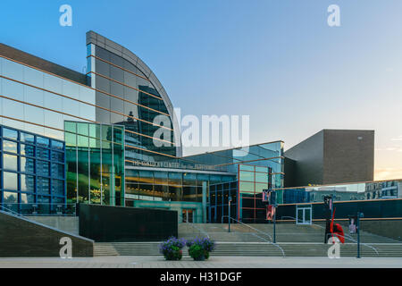 Louisville, Kentucky, USA - Kentucky Center for the Performing Arts in Louisville Kentucky.  Die Center-Gastgeber Stockfoto