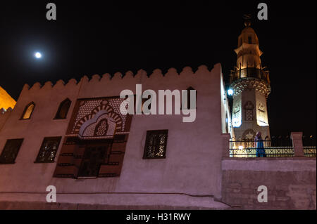 Ägypten. Luxor-Tempel ist eine große Tempelanlage 1400 v. Chr. gegründet. Die Abu el-Haggag-Moschee im Inneren des Tempels. Stockfoto