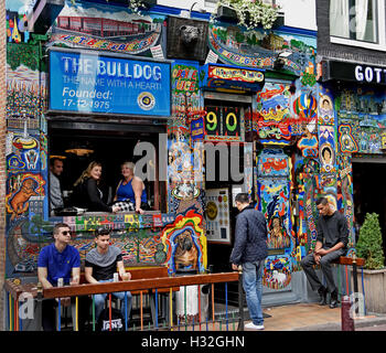 Der Bulldog Amsterdam Niederlande Coffee Shop gemeinsame Haschisch Gras Canabis Marihuana Schmiere Marihuana Drogen Cannabis Coffeeshop (Rotlichtviertel) Stockfoto