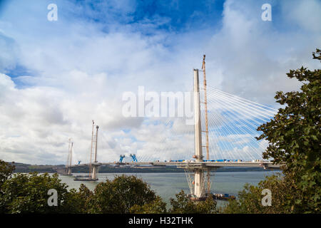 Bau der neuen Queensferry Crossing über den Firth of Forth in Schottland. Stockfoto