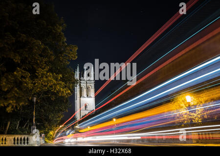 Langzeitbelichtung auf Magdalen Bridge, Oxford. Luca Livraghi Stockfoto