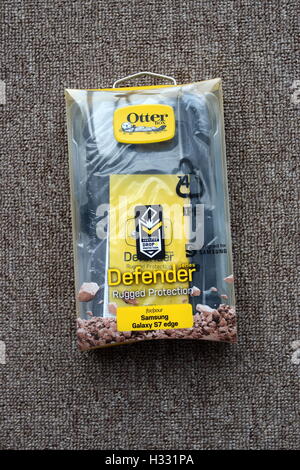 OtterBox Defender robuste Schutzfolie für Samsung Galaxy 7Edge Stockfoto