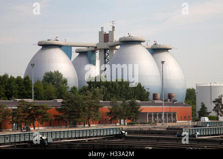 Faulbehälter, Abwasser Arbeit, Emscher Kläranlage, Bottrop, Ruhrgebiet, Nordrhein-Westfalen Stockfoto