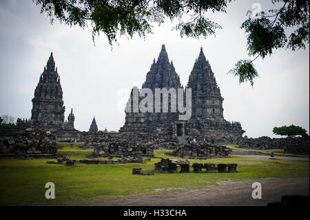 Prambanan ist ein 9. Jahrhundert Hindu Tempel, für die Trimurti, der Ausdruck von Gott als dem Schöpfer (Brahma), der Erhalter Stockfoto