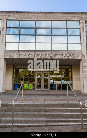 Milton Keynes Amtsgericht und Family Court, Milton Keynes, Buckinghamshire, Großbritannien Stockfoto