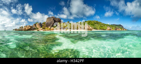 Seychellen tropischen Strand Anse Source D Argent auf La Digue island Stockfoto
