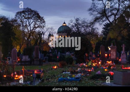 Wien, Wien: Dr.-Karl Lueger - Kirche auf dem Zentralfriedhof am Allerheiligen, 11., Wien, Österreich Stockfoto