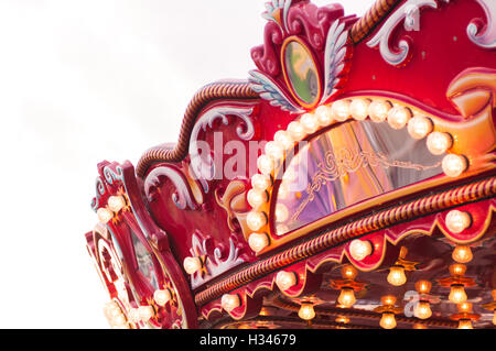 Nahaufnahme von Karneval Schaukel Karussellfahrt auf Messe Stockfoto