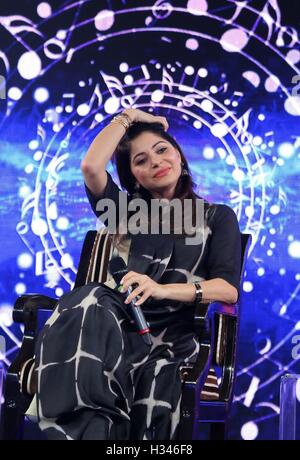 Bollywood-Sänger Kanika Kapoor während der NDTV Jugend für Change-Ereignis in New Delhi, Indien am 17. September 2016. Stockfoto