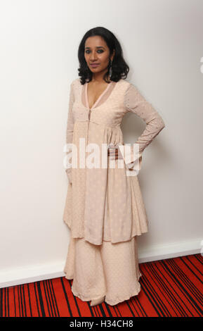 Bollywood-Schauspieler Tannishtha Chatterjee während der Promotion des Films Parched in Neu-Delhi, Indien am 21. September 2016. Stockfoto