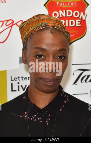 Noma Dumezweni im Bild hinter den Kulissen in der ersten Nacht von Buchstaben zu leben, in der Freimaurer-Hall in London. PRESSEVERBAND Foto. Bild Datum: Dienstag, 4. Oktober 2016. Bildnachweis sollte lauten: Matt Crossick/PA Wire. Stockfoto