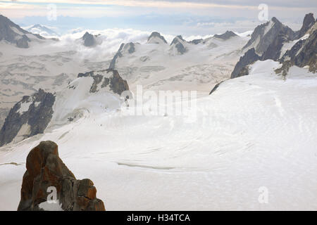 Die Geant Glacier von Aiguille du Midi in der Nähe von Chamonix, Frankreich. Stockfoto