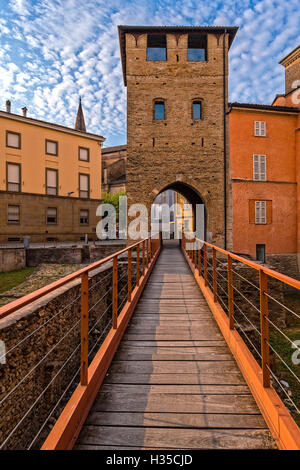 Italien Emilia Romagna Franchigena Weg Fidenza mittelalterlichen Turm Stockfoto