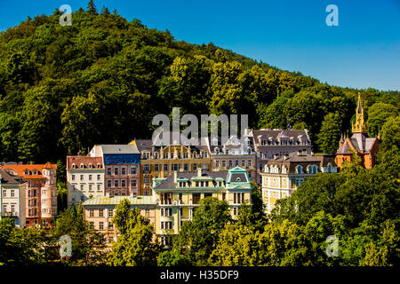 Die Landschaft des Dreiecks West Bohemian Spa außerhalb Karlovy Vary, Böhmen, Tschechien Stockfoto